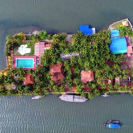Regant Lake Village, Kollam. Chavara Εξωτερικό φωτογραφία
