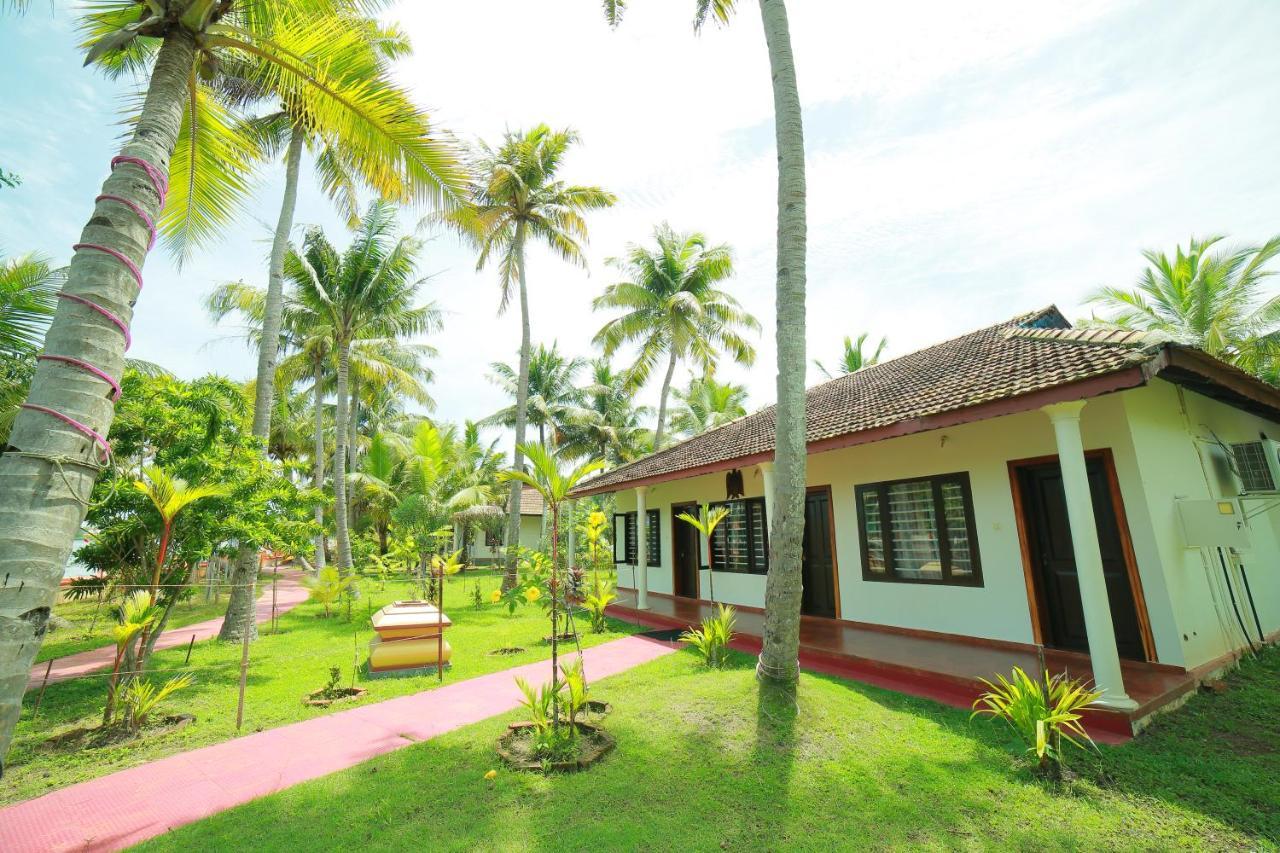 Regant Lake Village, Kollam. Chavara Εξωτερικό φωτογραφία