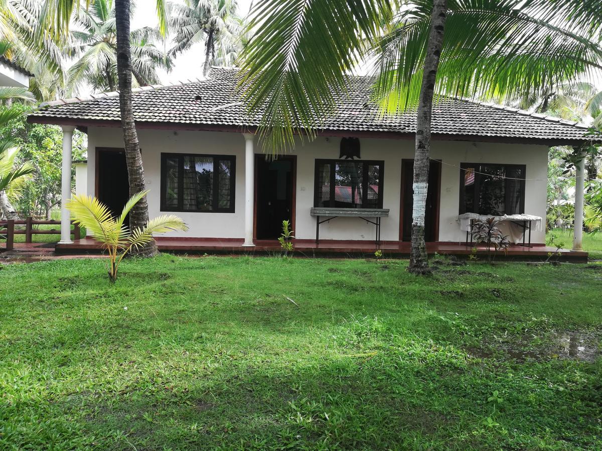 Regant Lake Village, Kollam. Chavara Εξωτερικό φωτογραφία