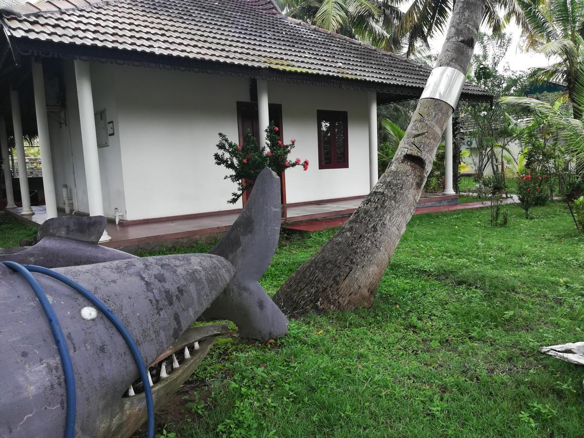 Regant Lake Village, Kollam. Chavara Εξωτερικό φωτογραφία