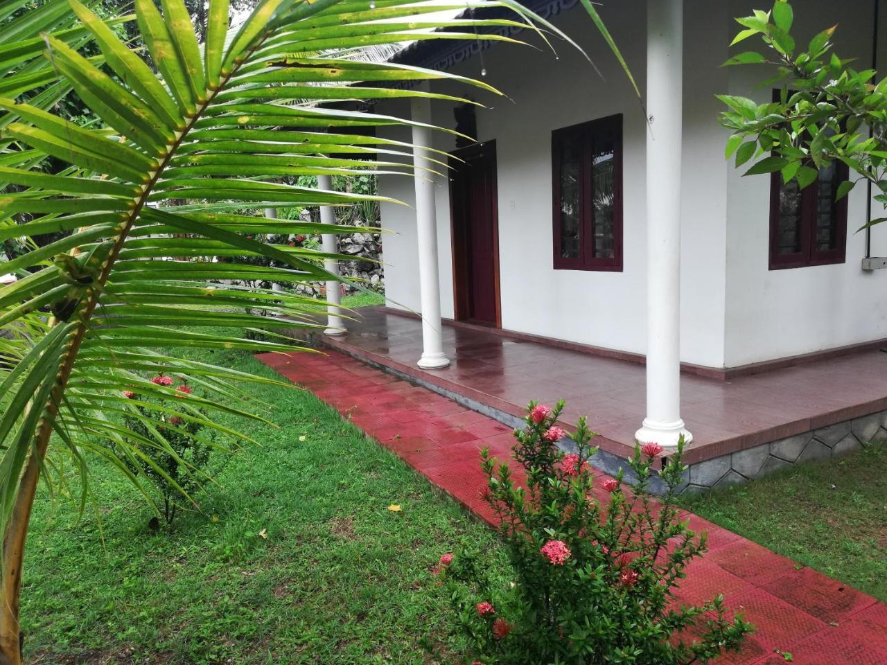 Regant Lake Village, Kollam. Chavara Εξωτερικό φωτογραφία