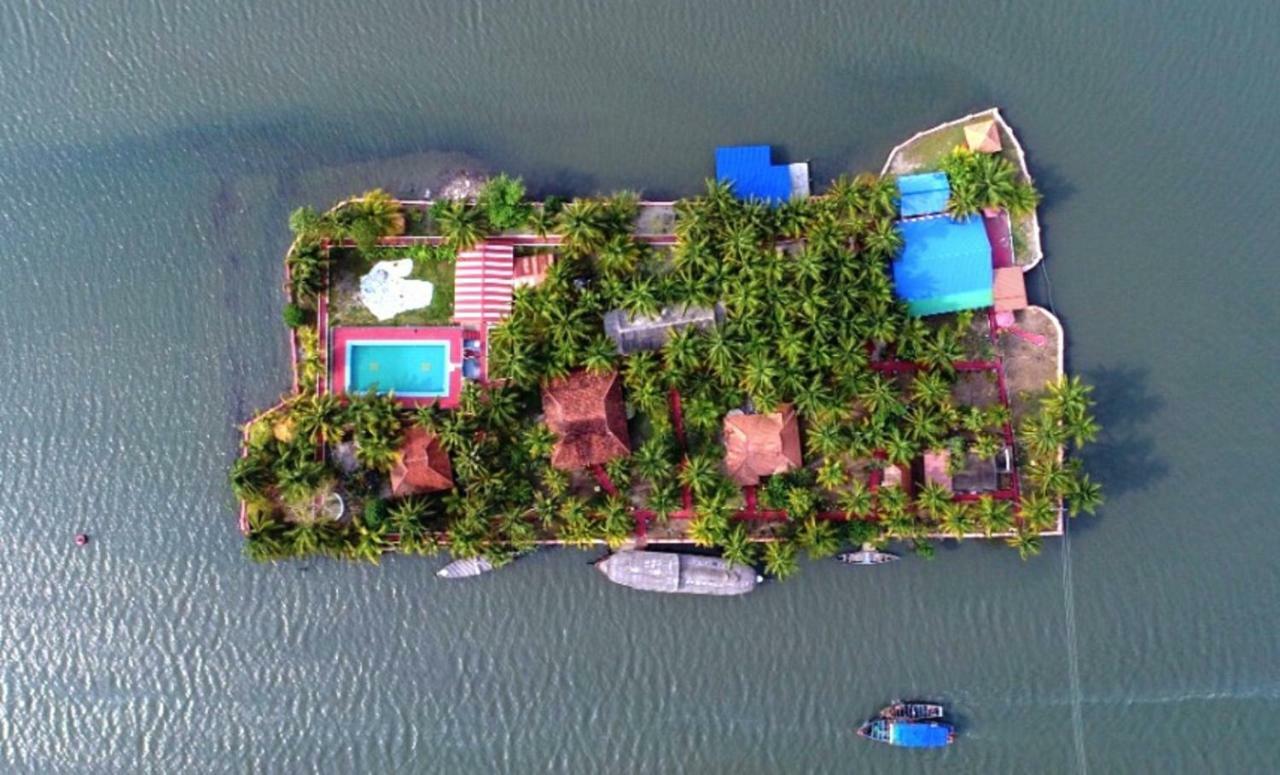 Regant Lake Village, Kollam. Chavara Εξωτερικό φωτογραφία